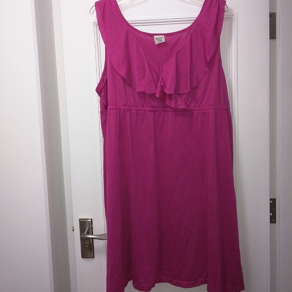Plus size pink sleeveless dress ruffle v-neck top